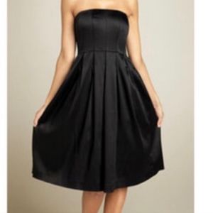 Calvin Klein Strapless Black Pleated Formal Dress Size US 8
